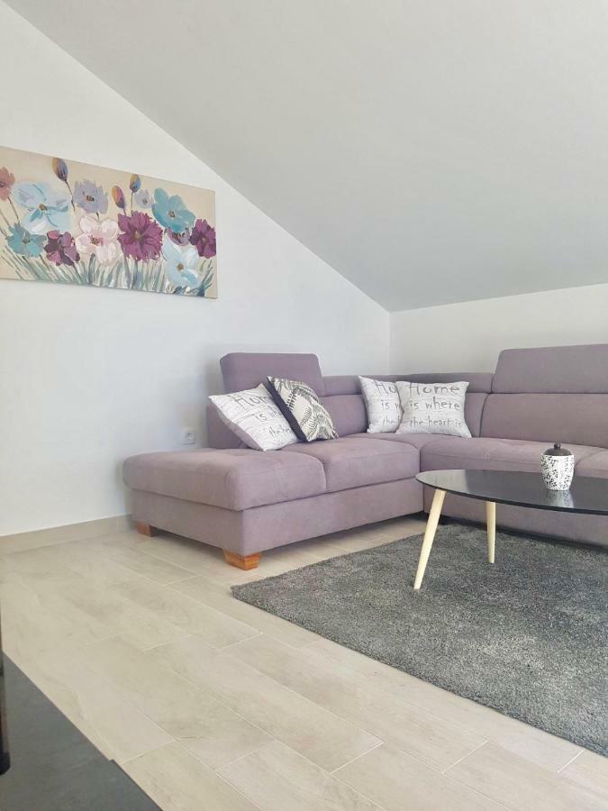 Apartment Hera With Balcony And Free Parking ザダル エクステリア 写真