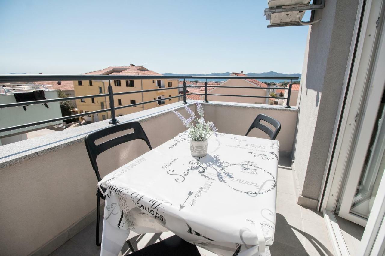 Apartment Hera With Balcony And Free Parking ザダル エクステリア 写真