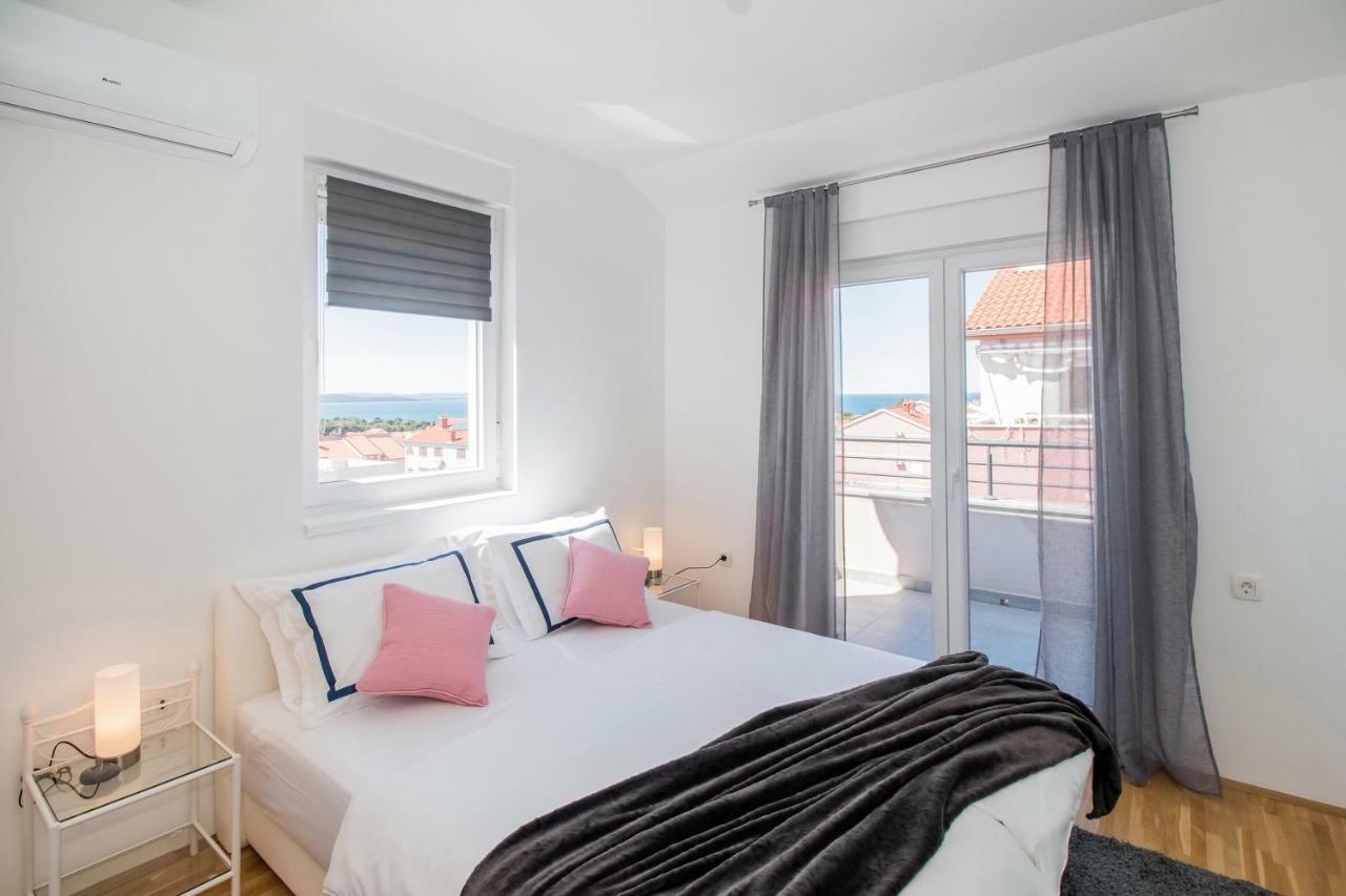 Apartment Hera With Balcony And Free Parking ザダル エクステリア 写真