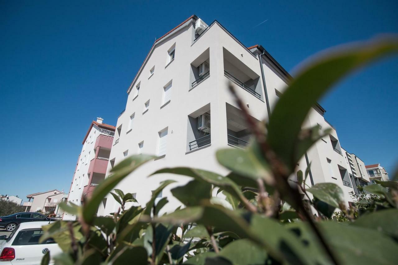 Apartment Hera With Balcony And Free Parking ザダル エクステリア 写真