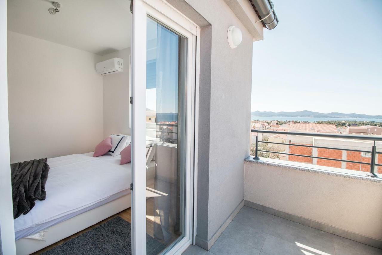 Apartment Hera With Balcony And Free Parking ザダル エクステリア 写真