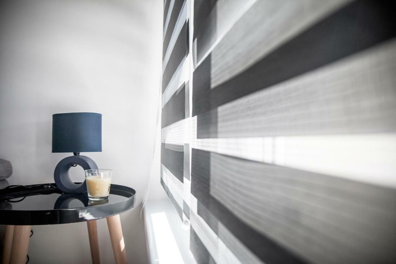 Apartment Hera With Balcony And Free Parking ザダル エクステリア 写真